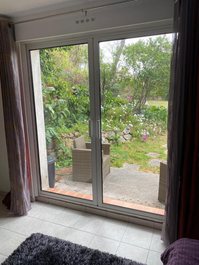 Chambre Spacieuse Independante Dans Villa Plus Parking Privee ル·カネ エクステリア 写真